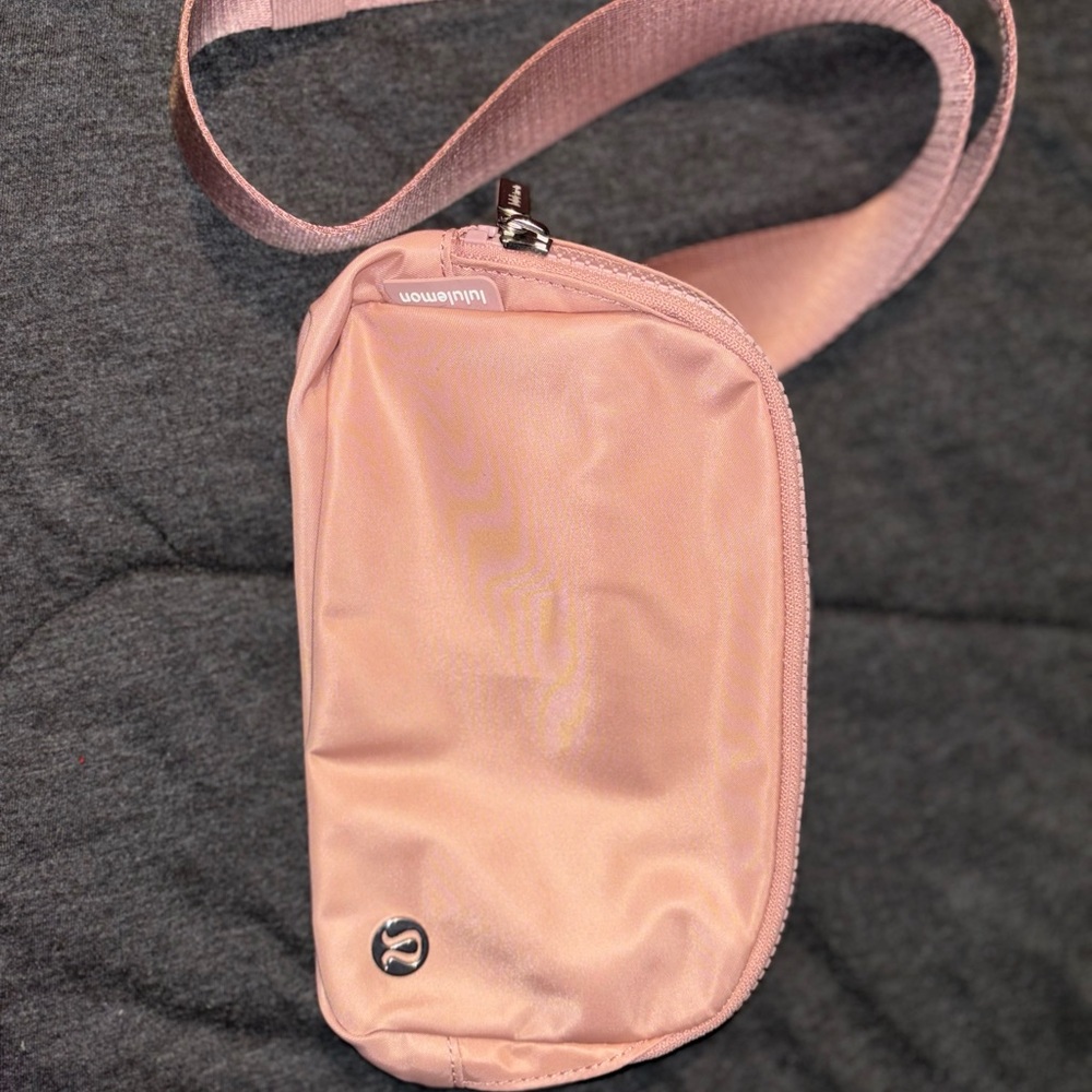 Lululemon small belt bag